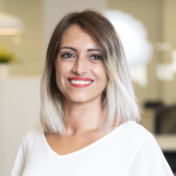 Verified MetaGlucent customer Sarah K., 47 — sugar cravings and weight balance testimonial